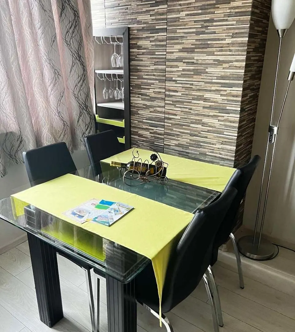 Avelov Art Apartment Burgas 0*,  Bulgaria